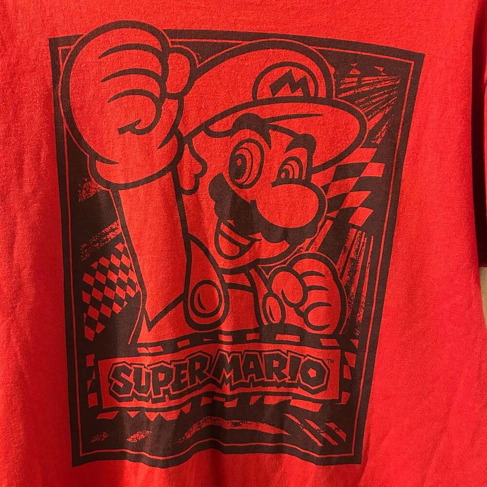 Super Mario Nintendo Graphic T-Shirt Red Size L
